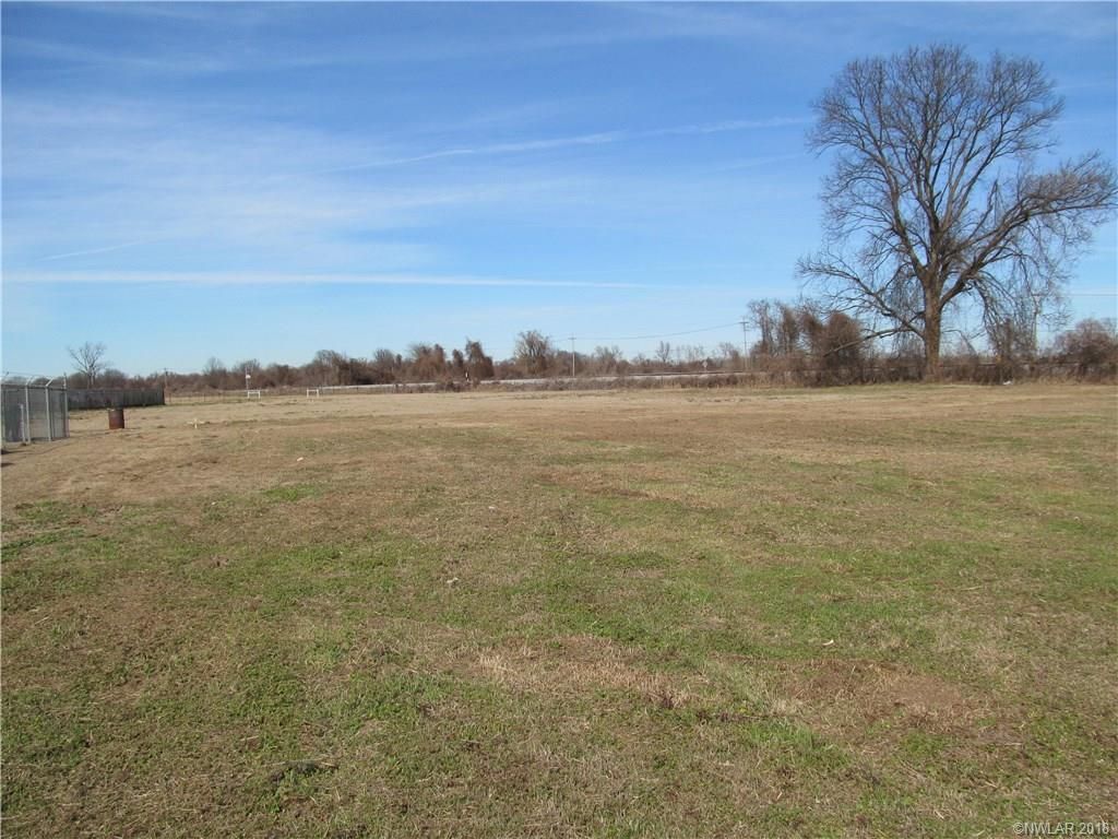 1930 Leonard Rd, Shreveport, LA 71115